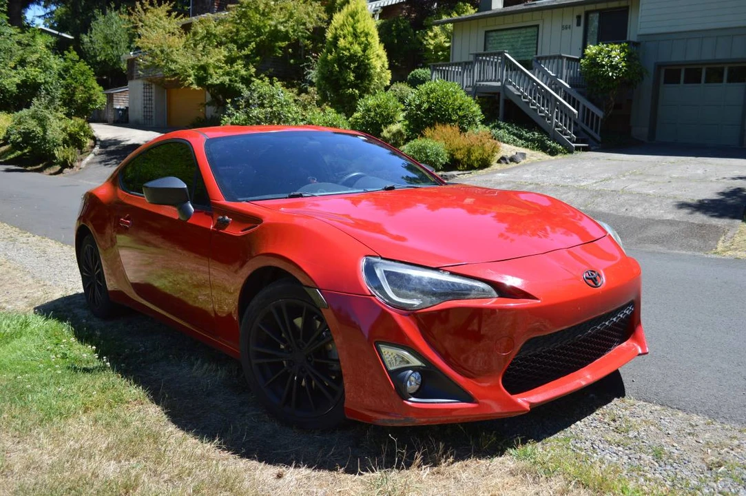 2015 Scion FR-S - Image 4 of 6