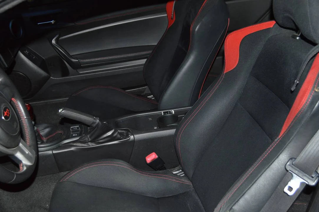 2015 Scion FR-S - Image 6 of 6