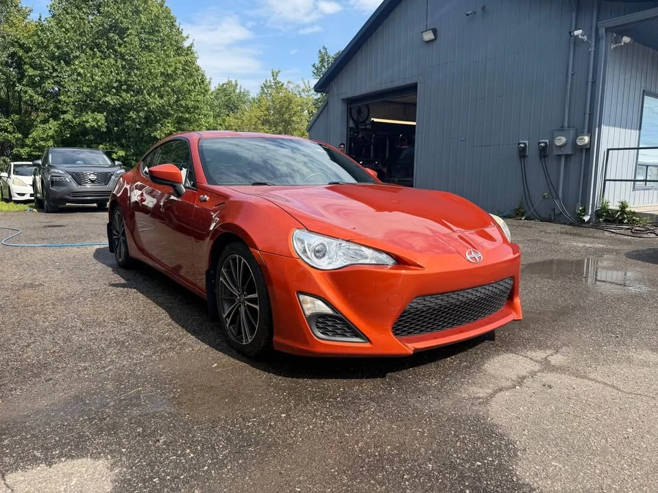 2015 Scion FR-S - Image 11 of 19