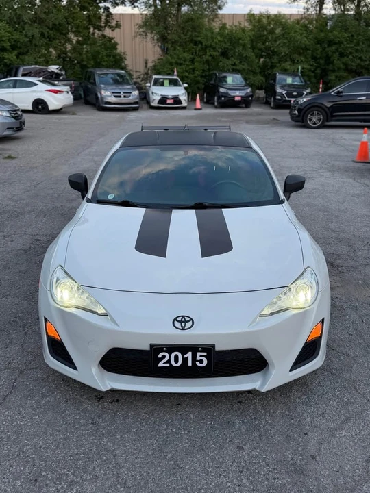 2015 Scion FR-S - Image 2 of 10