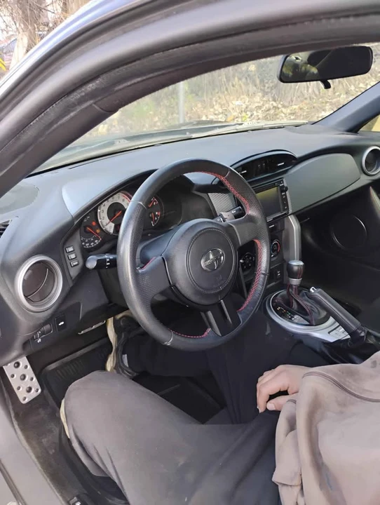 2015 Scion FR-S - Image 7 of 8