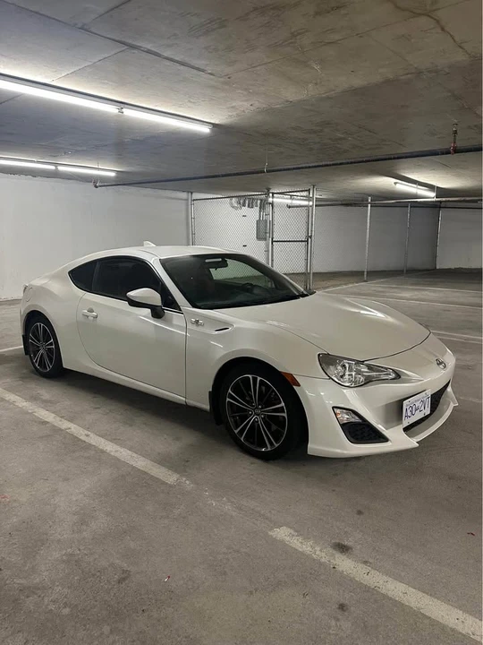 2015 Scion FR-S - Image 8 of 16