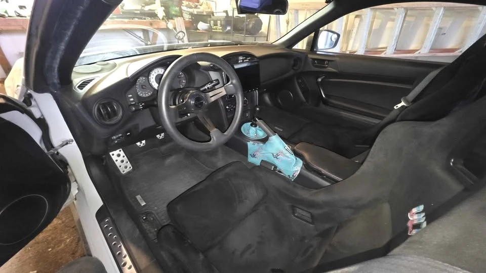 2015 Scion FR-S - Image 6 of 10