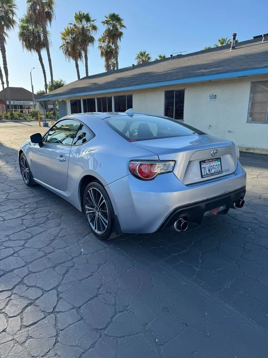 2015 Scion FR-S - Image 5 of 13