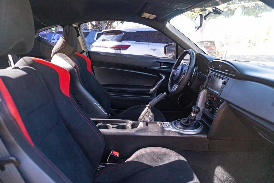 2015 Scion FR-S - Image 13 of 18
