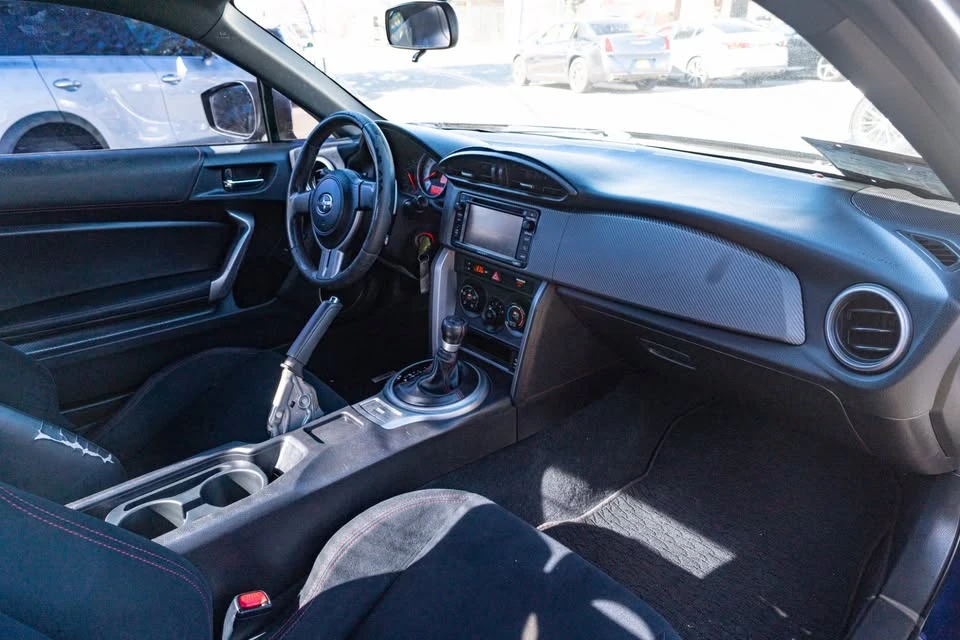 2015 Scion FR-S - Image 10 of 18