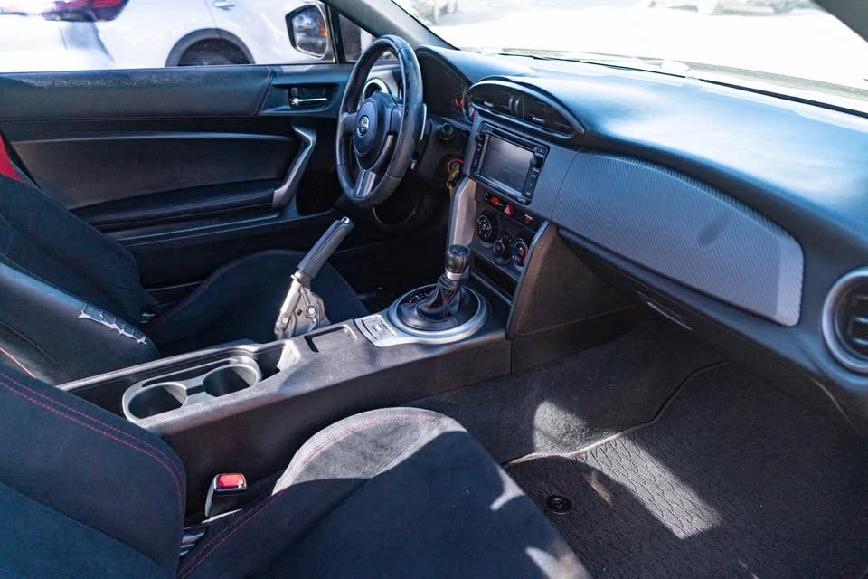 2015 Scion FR-S - Image 17 of 18