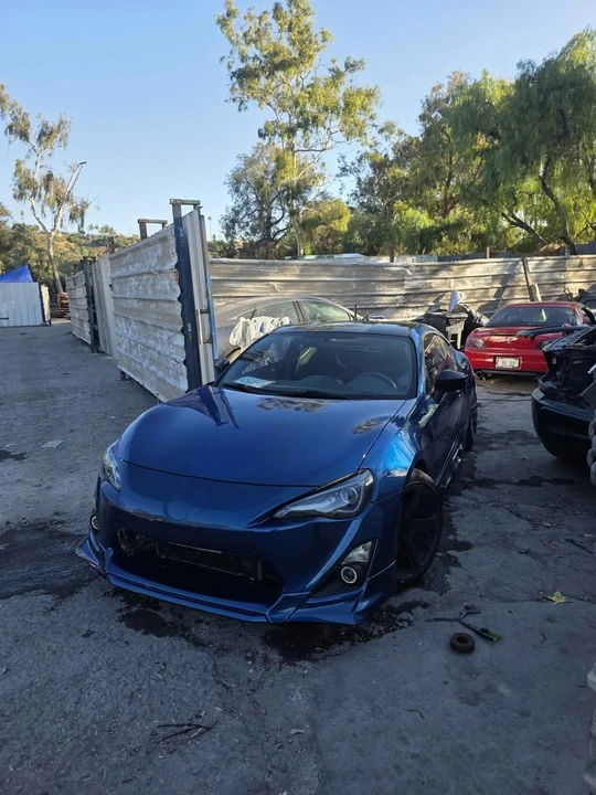 2015 Scion FR-S - Image 2 of 4