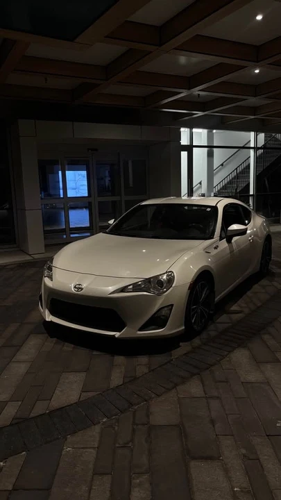 2015 Scion FR-S - Image 7 of 9