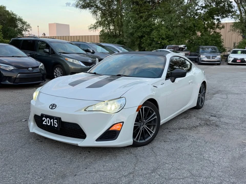 2015 Scion FR-S - Image 5 of 10