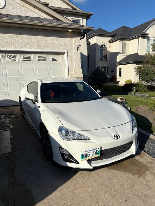 2015 Scion FR-S - Image 4 of 4