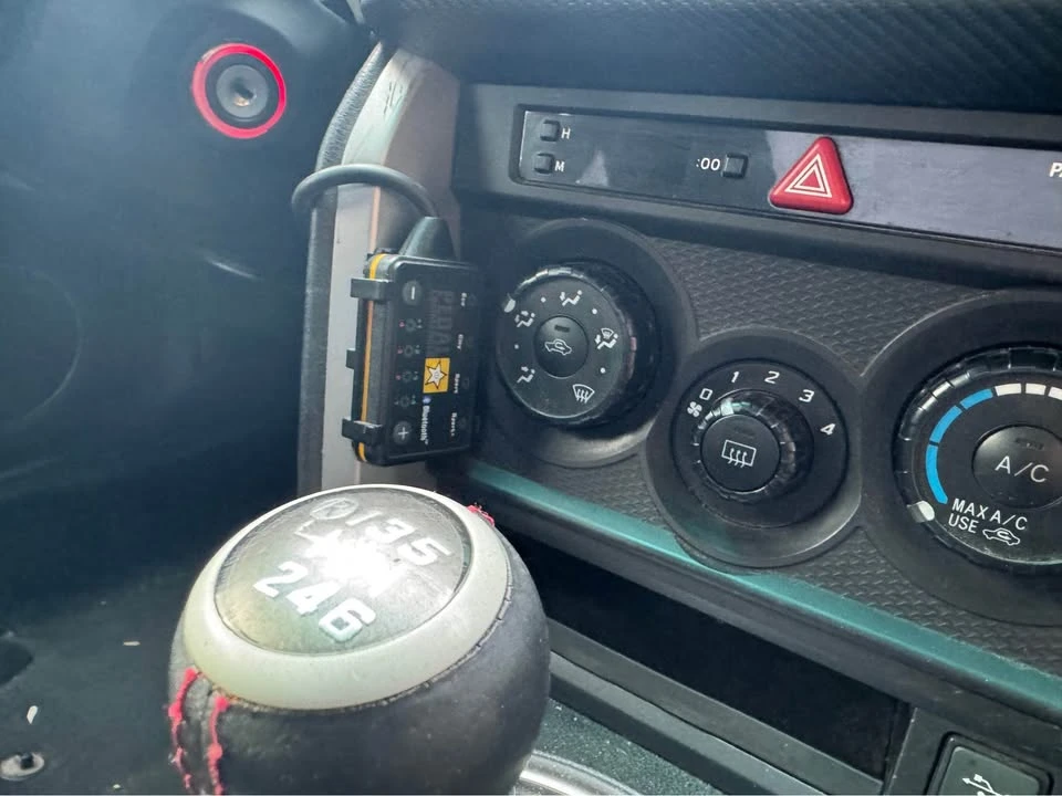2015 Scion FR-S - Image 6 of 9
