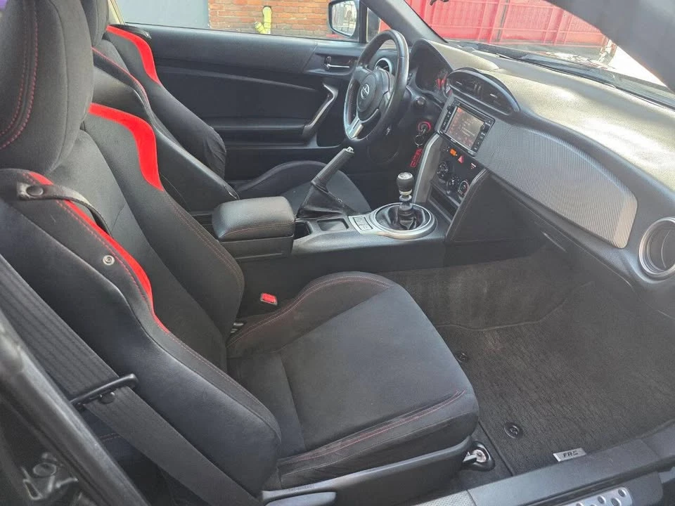 2015 Scion FR-S - Image 5 of 8
