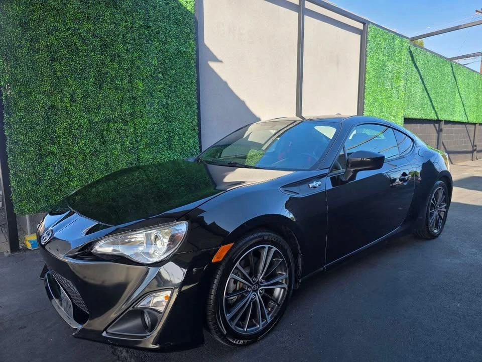 2015 Scion FR-S - Image 2 of 8