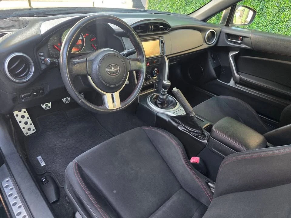 2015 Scion FR-S - Image 7 of 8