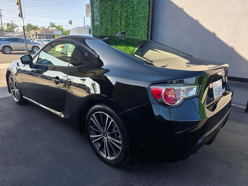 2015 Scion FR-S - Image 3 of 8