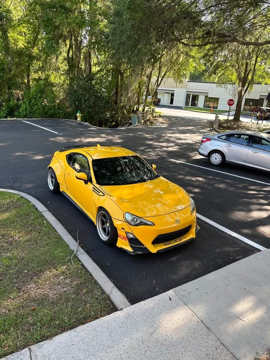 2015 Scion FR-S - Image 3 of 8