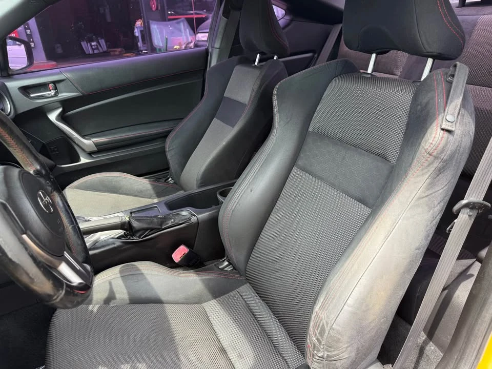 2015 Scion FR-S - Image 6 of 11