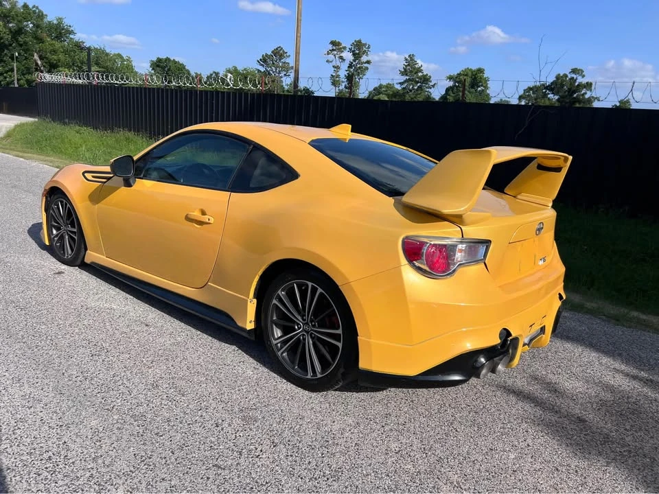 2015 Scion FR-S - Image 3 of 13