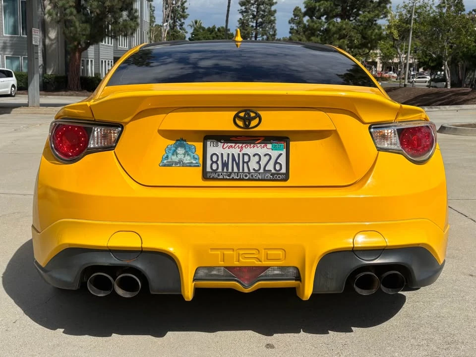 2015 Scion FR-S - Image 10 of 20