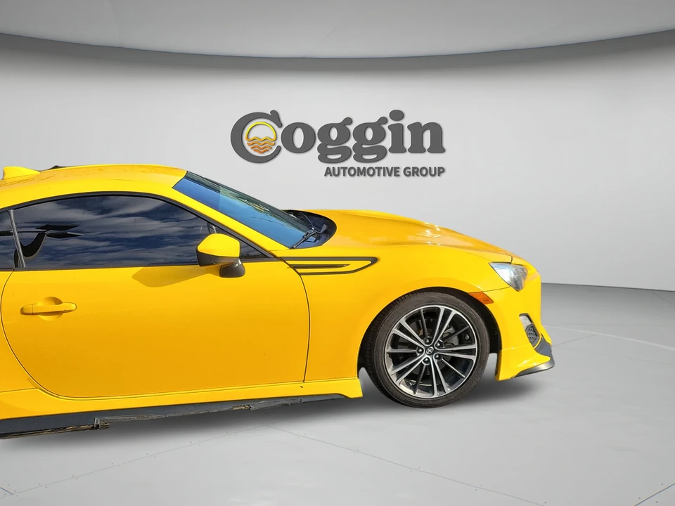 2015 Scion FR-S - Image 17 of 31