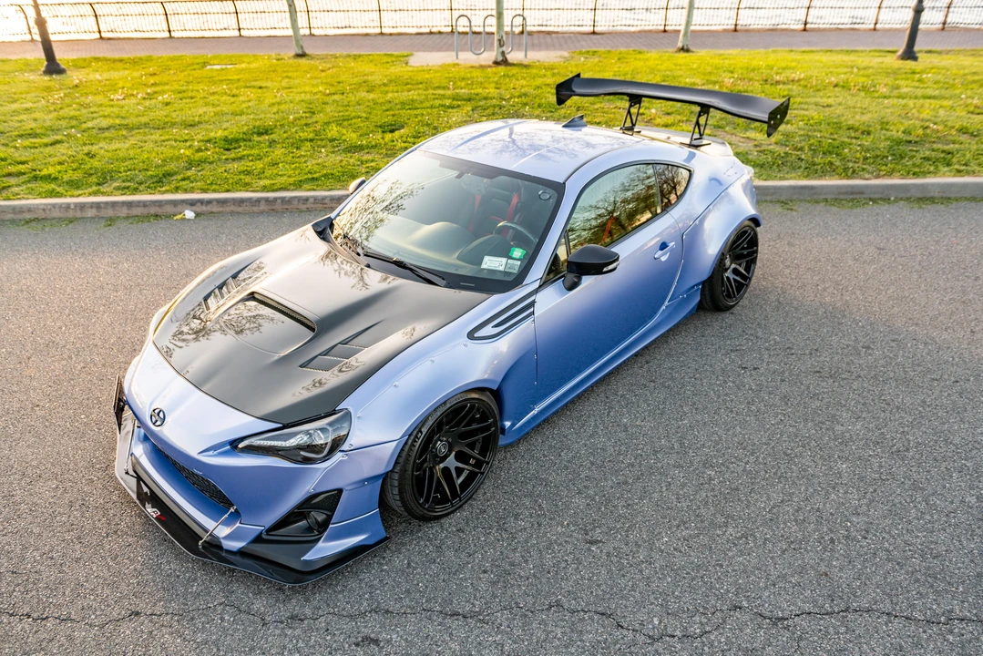 2015 Scion FR-S - Image 10 of 31