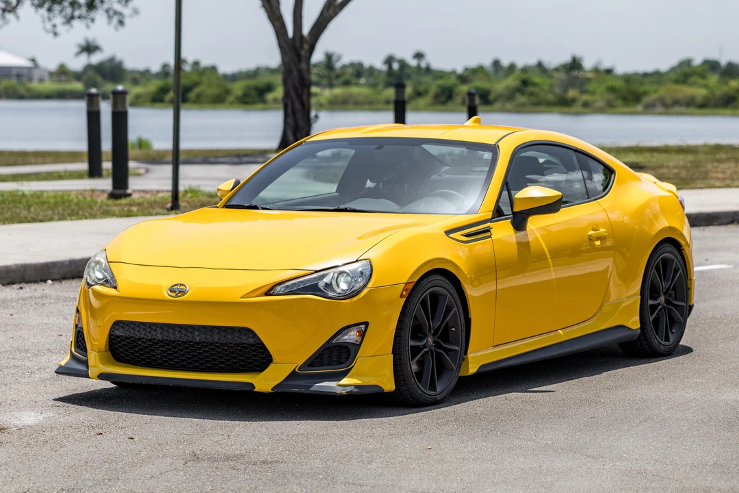 2015 Scion FR-S - Image 7 of 31