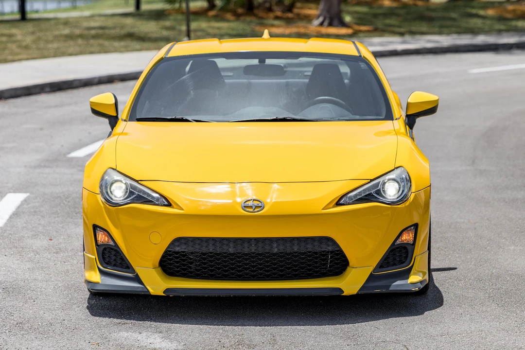 2015 Scion FR-S - Image 2 of 31