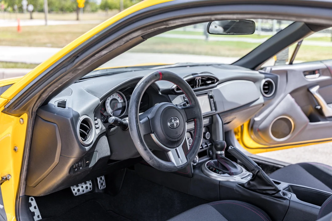 2015 Scion FR-S - Image 30 of 31