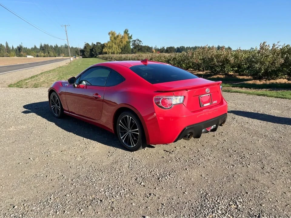 2015 Scion FR-S - Image 4 of 9