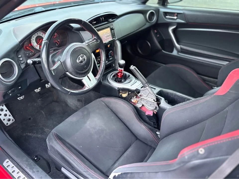 2015 Scion FR-S - Image 5 of 9