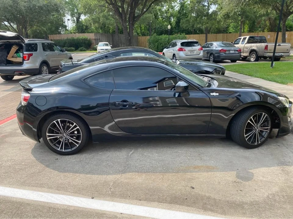 2015 Scion FR-S - Image 6 of 13