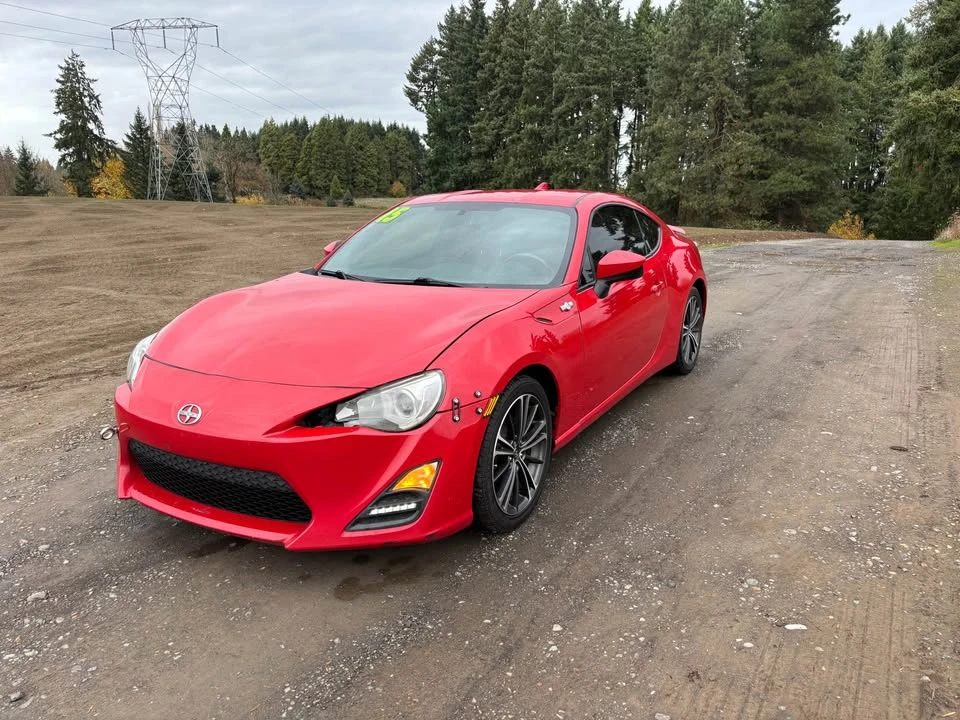 2015 Scion FR-S - Image 2 of 10
