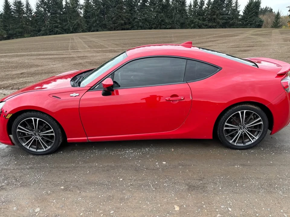 2015 Scion FR-S - Image 5 of 9