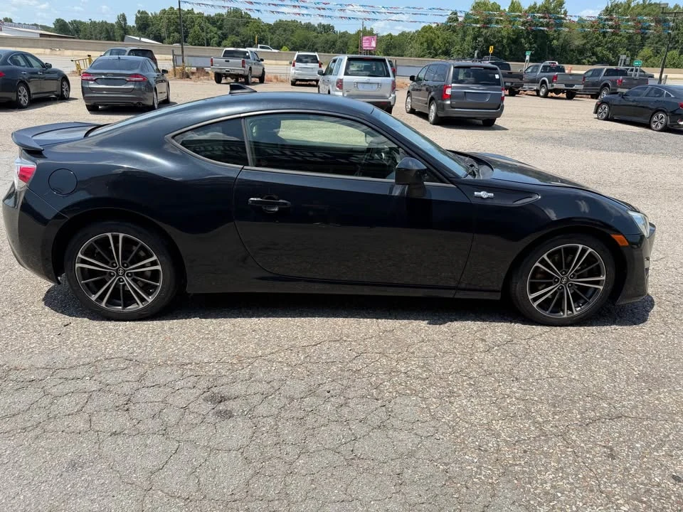 2015 Scion FR-S - Image 6 of 20