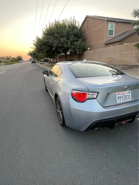 2015 Scion FR-S - Image 5 of 8