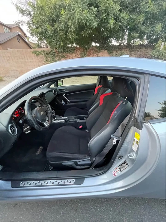 2015 Scion FR-S - Image 6 of 8