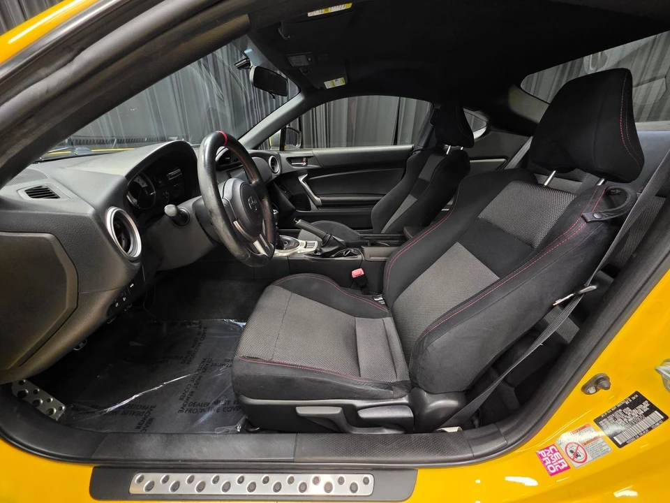 2015 Scion FR-S - Image 17 of 31