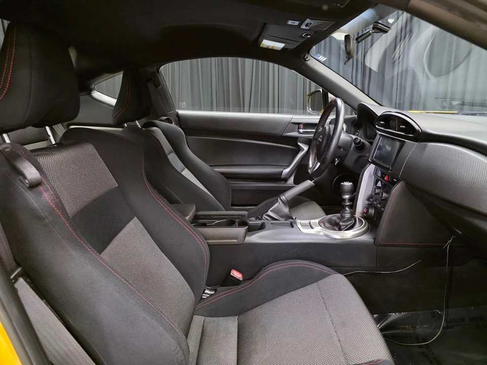 2015 Scion FR-S - Image 23 of 31