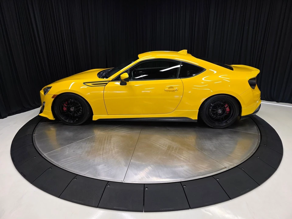 2015 Scion FR-S - Image 9 of 31
