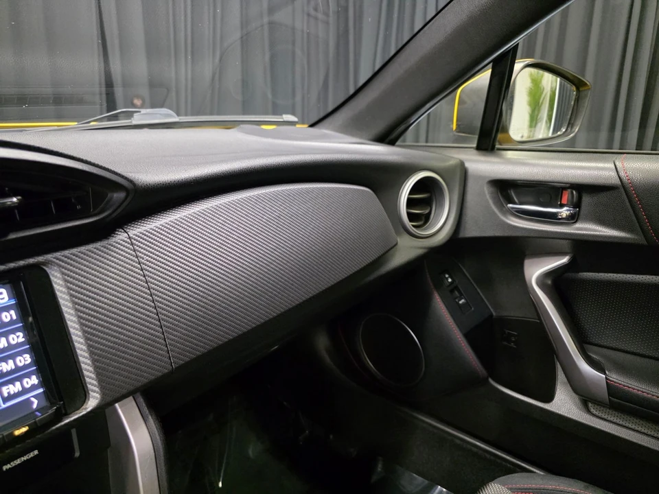 2015 Scion FR-S - Image 27 of 31