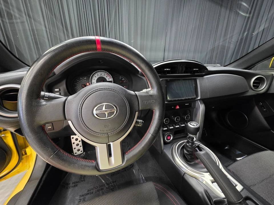 2015 Scion FR-S - Image 20 of 31