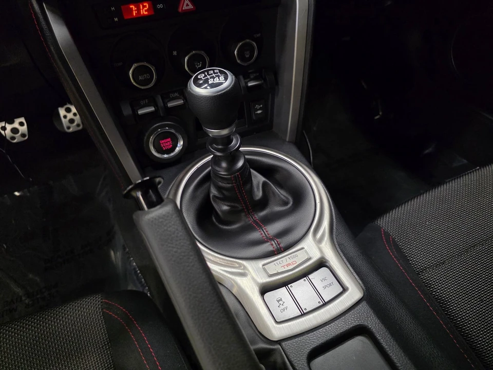 2015 Scion FR-S - Image 5 of 31