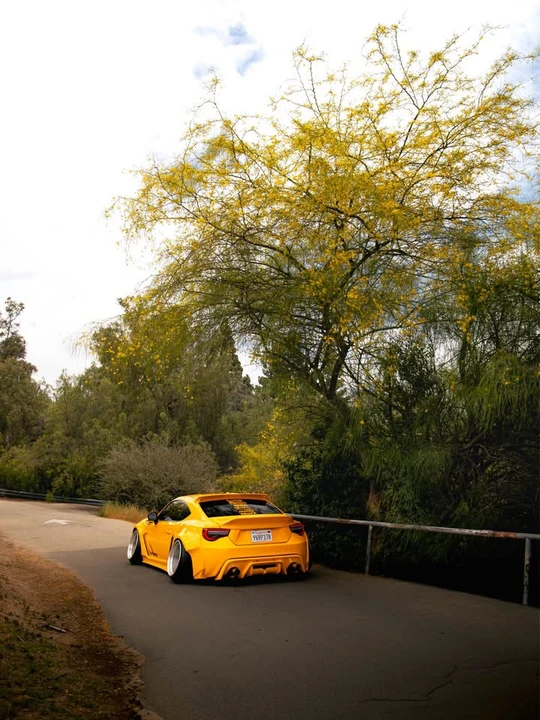 2015 Scion FR-S - Image 3 of 17