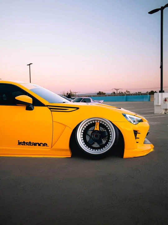 2015 Scion FR-S - Image 8 of 17