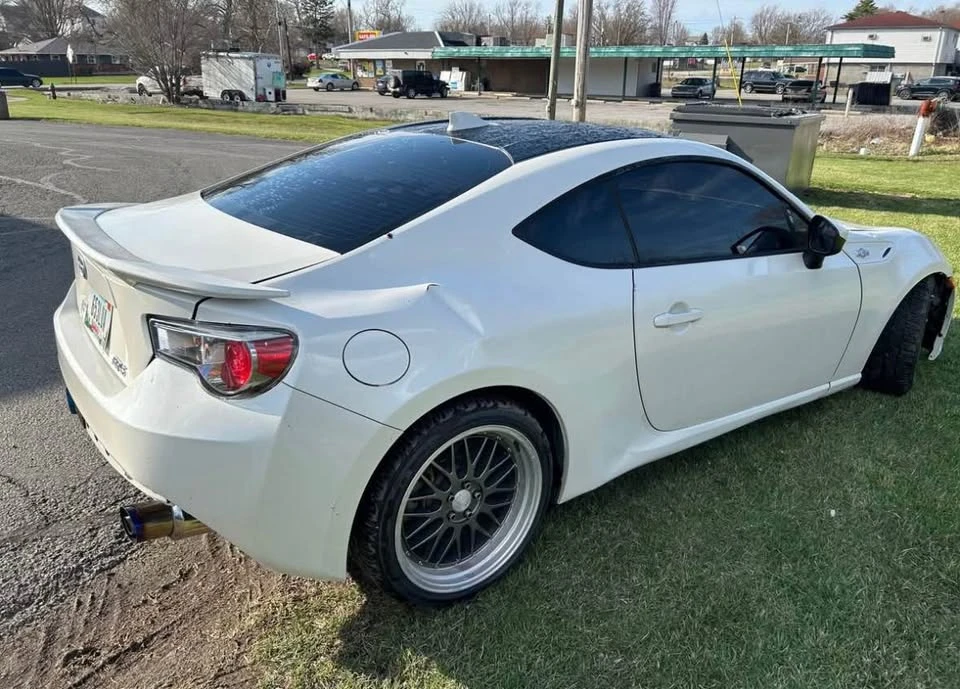 2015 Scion FR-S - Image 4 of 7