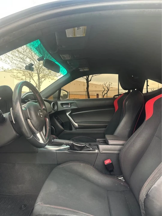 2015 Scion FR-S - Image 5 of 8