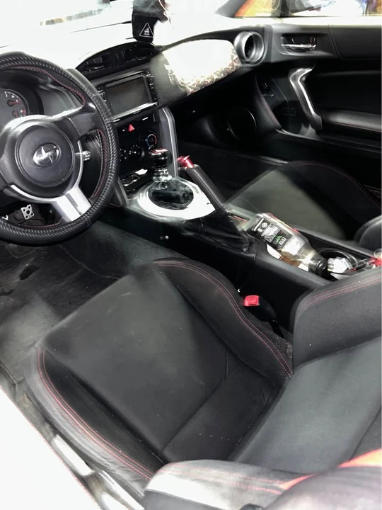 2015 Scion FR-S - Image 6 of 7