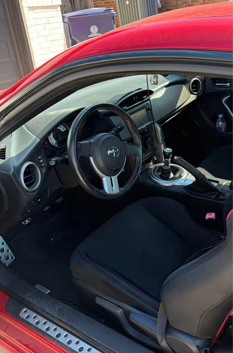 2015 Scion FR-S - Image 6 of 8