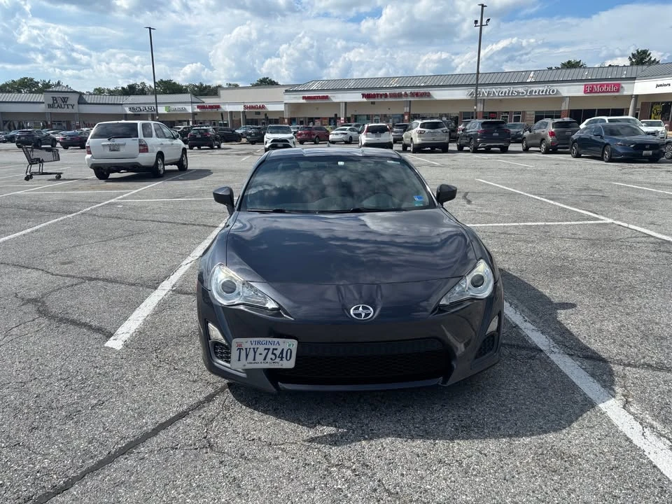 2015 Scion FR-S - Image 2 of 13